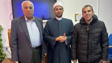 برنامجاً توعوياً لتعزيز الفكر المعتدل